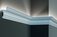 Молдинг LED 81x45x2000 мм Tesori KF 717