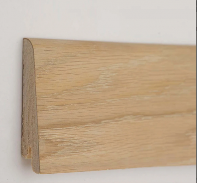 Плинтус деревянный Kluchuck Дуб шлифованный (шпон) KLR60-01 (под покраску) (60x18x2200 мм)